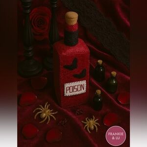 Poison Bottle Felt Halloween Tabletop Decor Witchy Prop NWT
